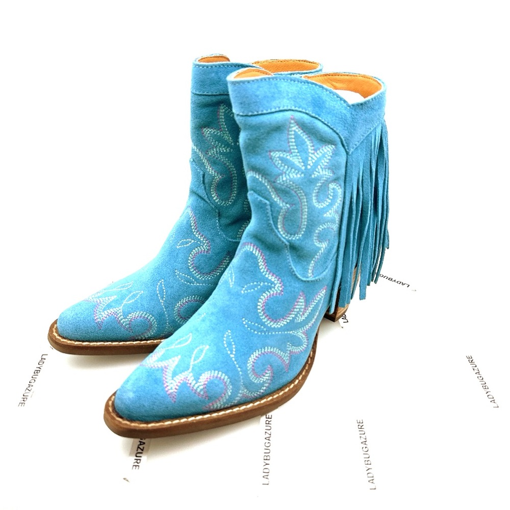 NWOB Dingo Women’s Stylish Blue Embroidered Boots Size 7 - Picture 4 of 11